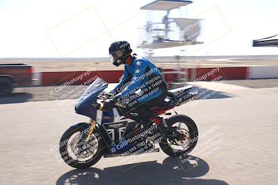 media/Nov-03-2025-Lets Ride (Mon) [[4d74c1c4d3]]/B Group/Grid/